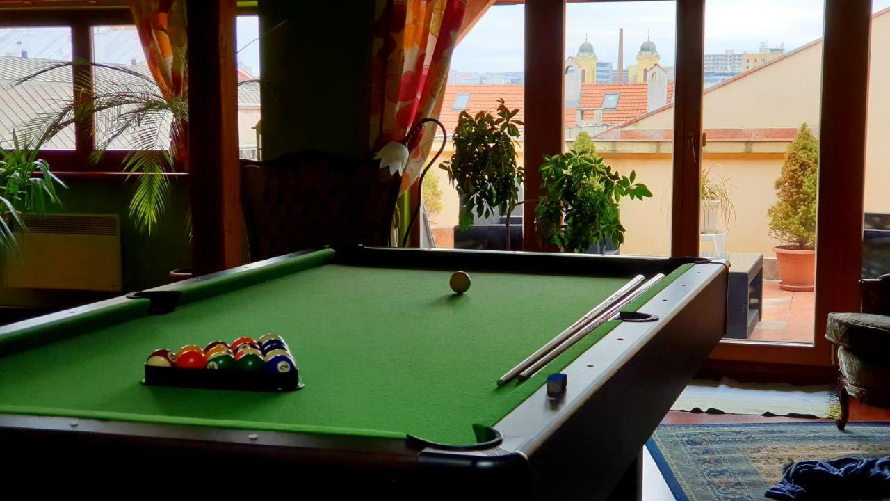 Luxury Oldtown Loft 320M2 On Hlavna Street Διαμέρισμα Košice Εξωτερικό φωτογραφία